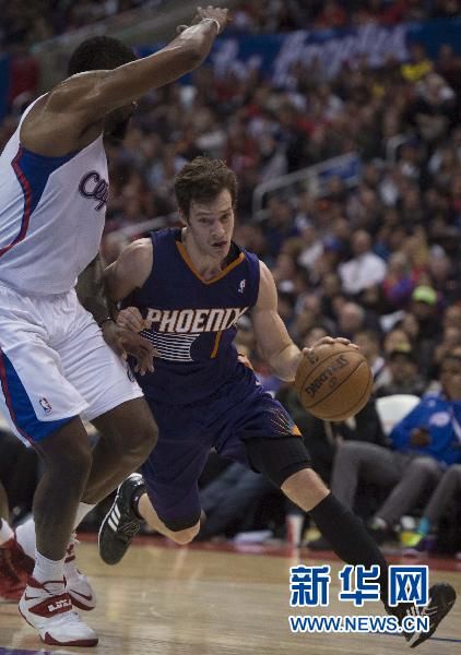 他的身价不 他的身价不