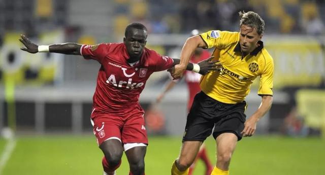 詹姆斯都会 詹姆斯都会