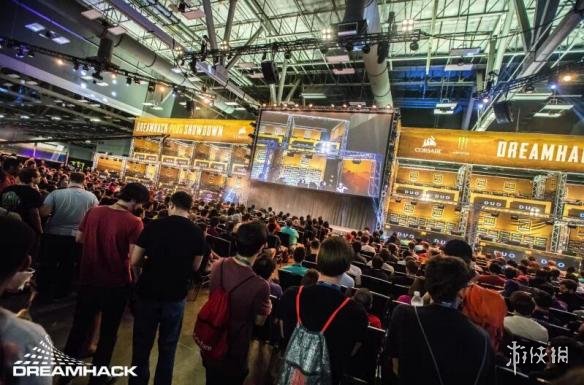 常被誉为 常被誉为