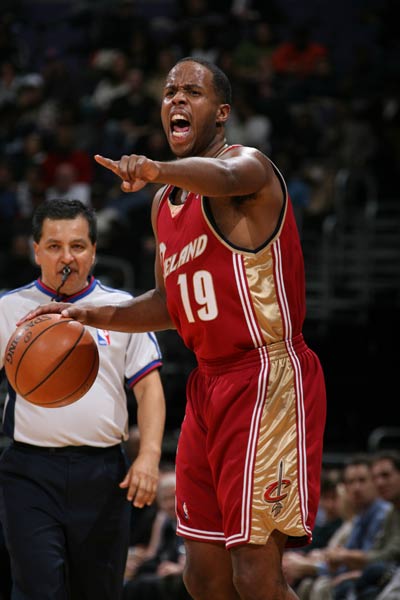 更能解释成 更能解释成